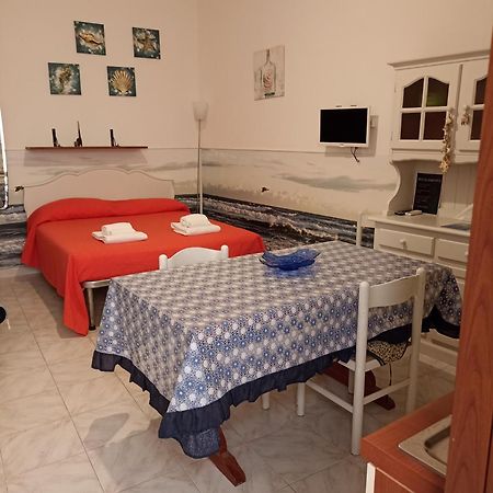 Casa Vacanza Niki Appartement Gaeta Buitenkant foto